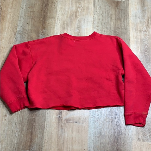 VINTAGE GUESS Spellout Cropped CrewNeck Red - Picture 8 of 8
